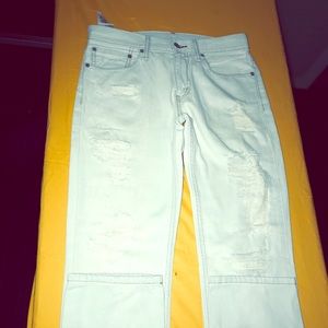 Levi’s men’s jeans for sale! 31 X 32 skinny + rips